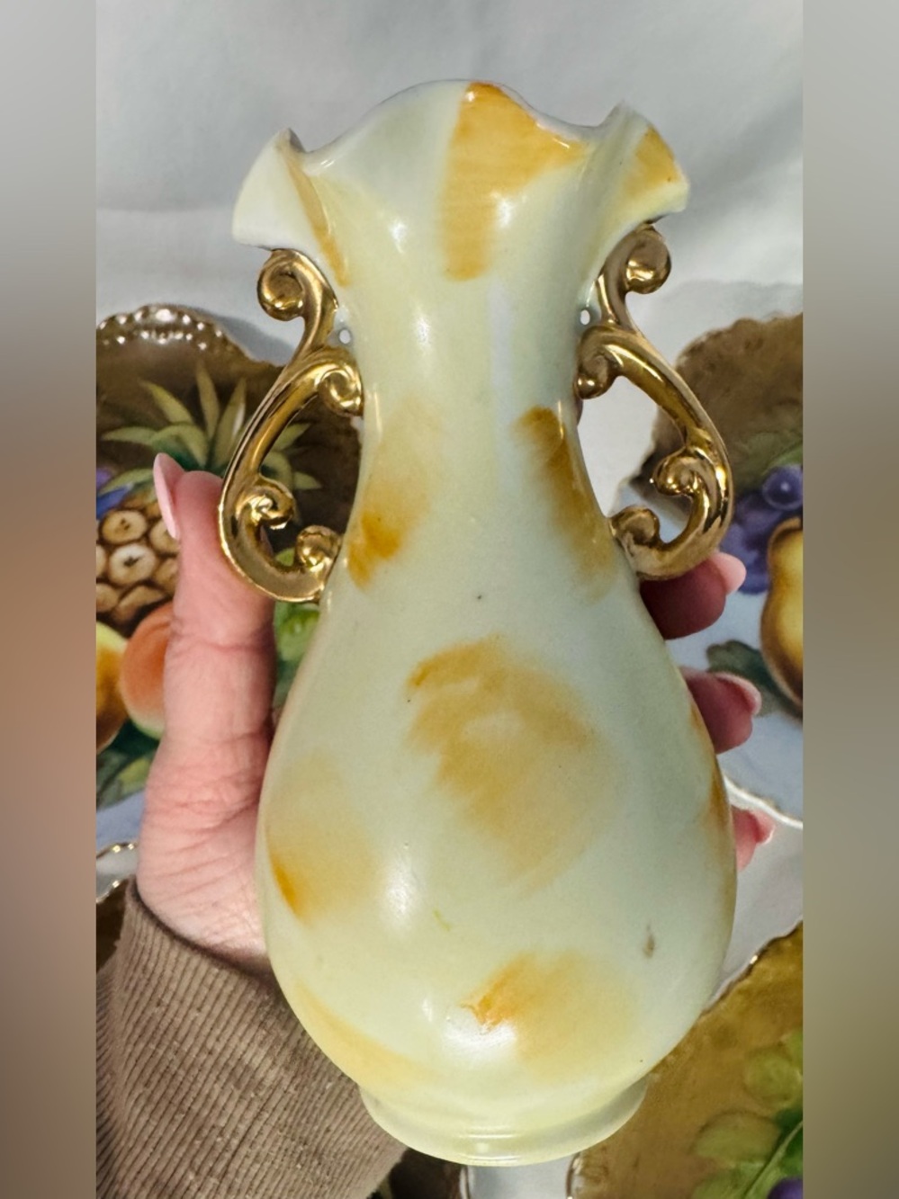 Vintage Lefton China Hand Painted Fruit Plates Set + Vase Japan Gold Trim E2350 - Picture 3 of 10